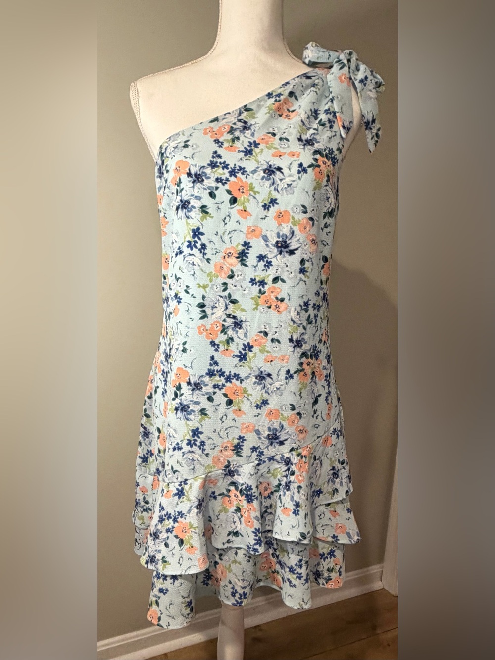 BCBGeneration Dress Womens 8 Blue Floral One Shoulder Asymmetric Ruffle Mini